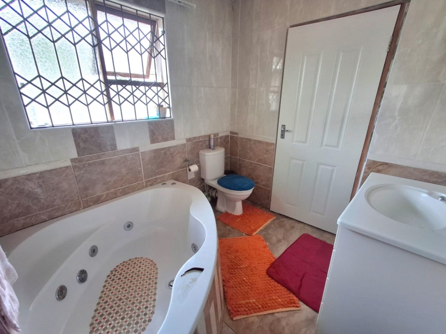 5 Bedroom Property for Sale in Dawn Eastern Cape